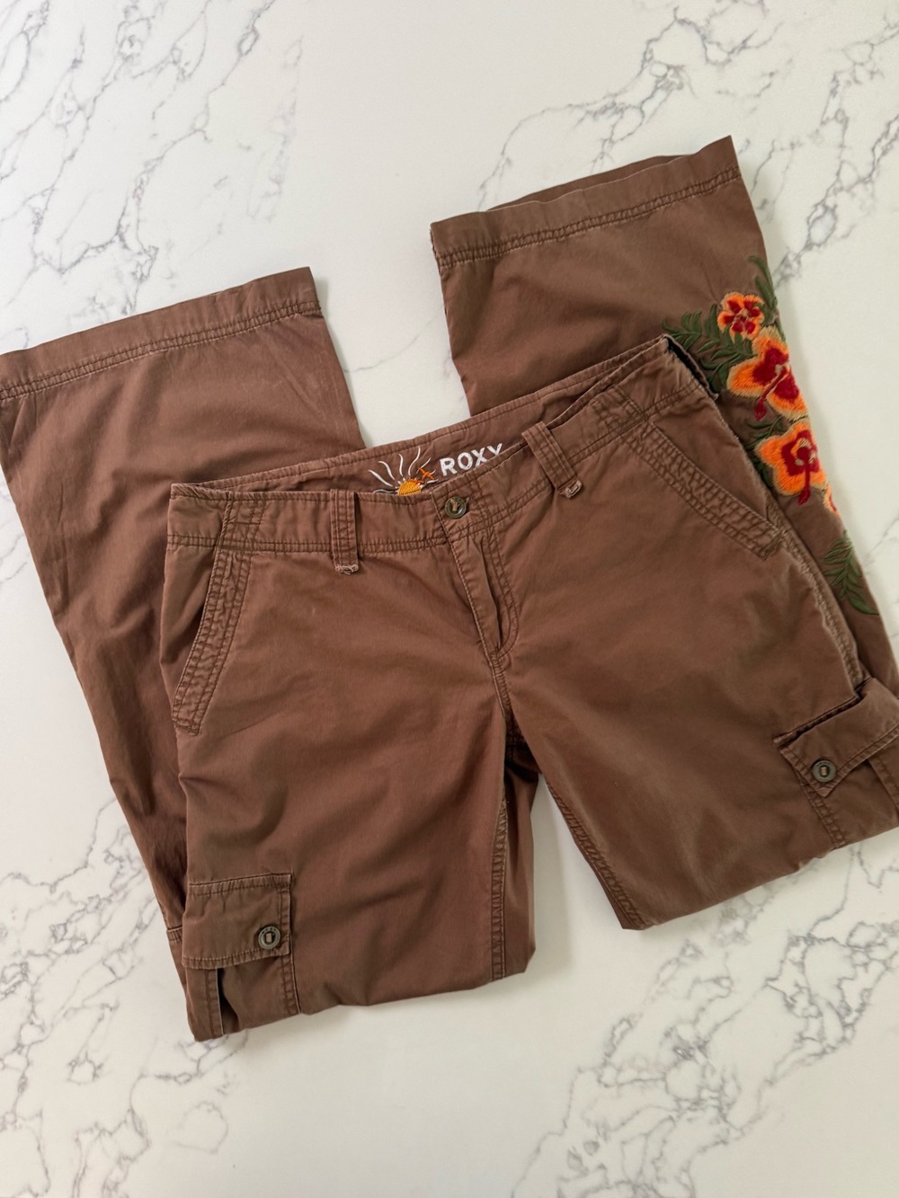 Vintage Roxy Floral Embroidered Cargo Pants - Brown - Junior's Size 11